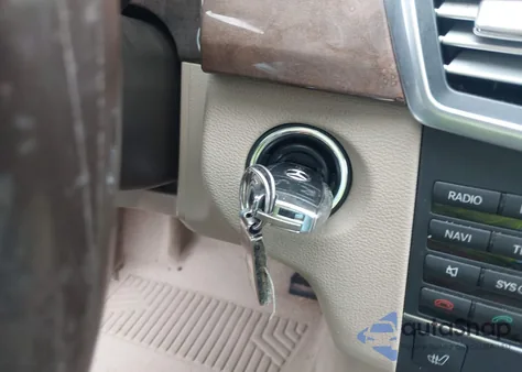 2011 Mercedes-Benz E 350 from USA, damaged, VIN WDDHF5GBXBA395555